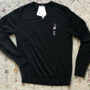 Uniqlo Merino Wool Turtleneck Sweater